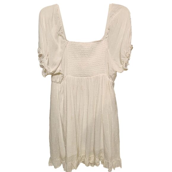 #7573 R S Q White Peasant Rayon Dress Size XL puff sleeves - Picture 3 of 4